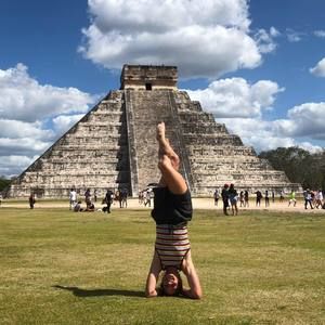 Meet your Posher, Darik